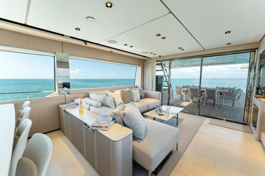 2023 Ferretti Yachts 780