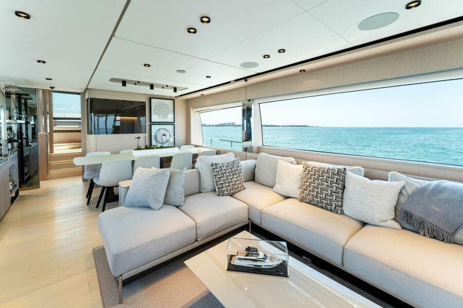 2023 Ferretti Yachts 780