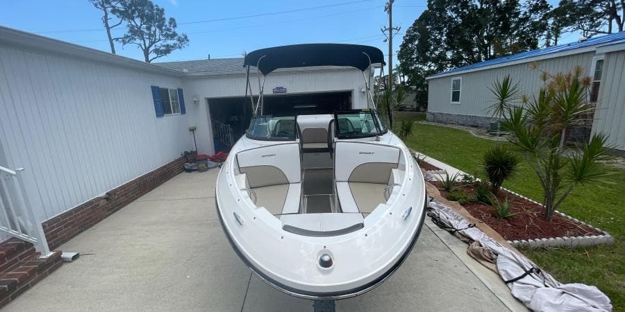 2015 Sea Ray 190 Sport