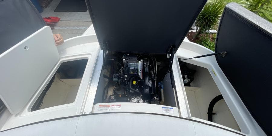 2015 Sea Ray 190 Sport