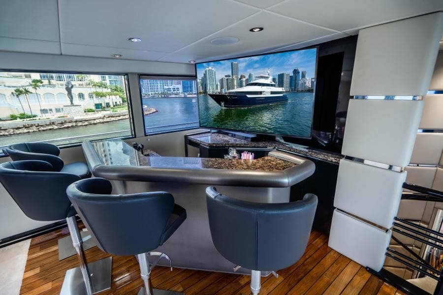 SKYLOUNGE
