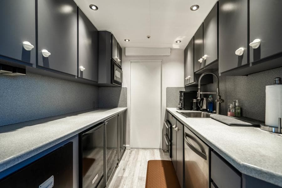 MAIN DECK STEW PANTRY