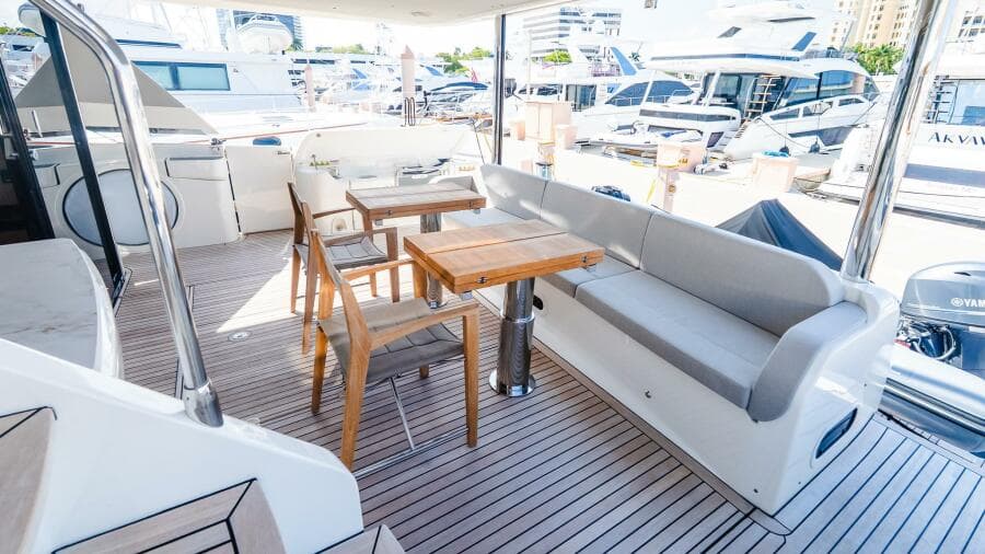 2024 Absolute Navetta 68