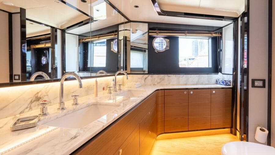 2024 Absolute Navetta 68