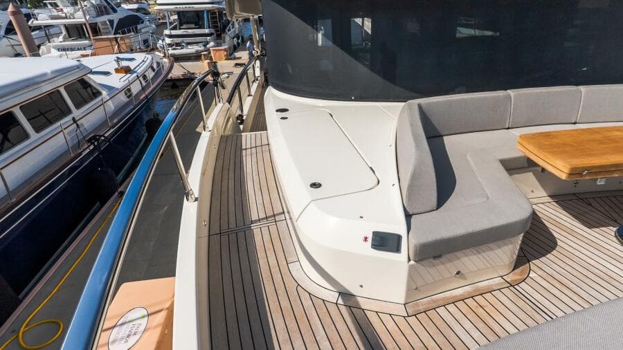 2024 Absolute Navetta 68