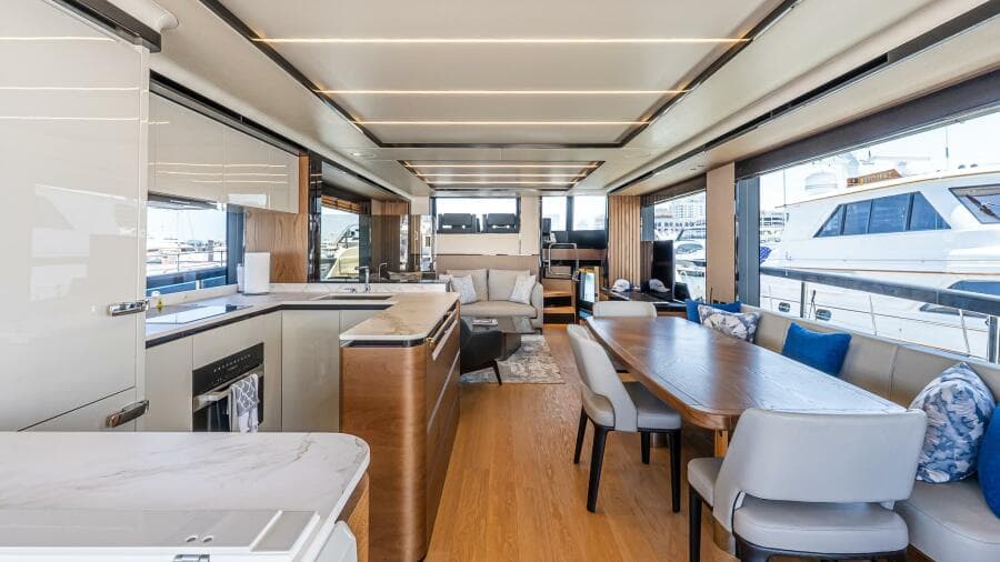2024 Absolute Navetta 68