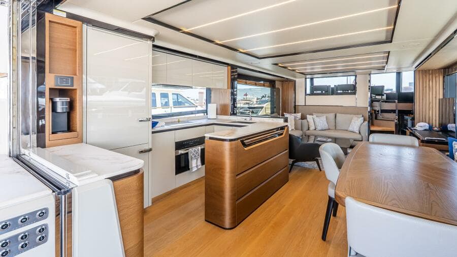 2024 Absolute Navetta 68