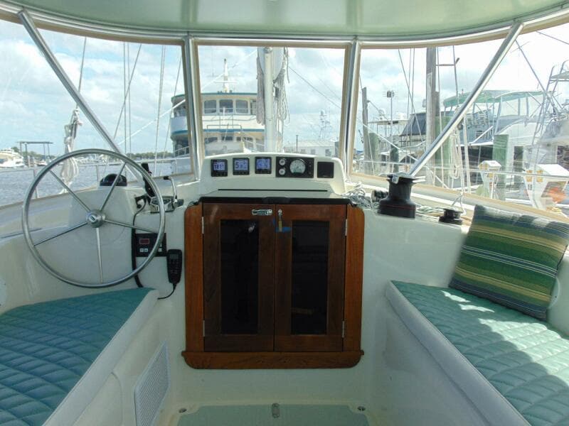 1981 Pearson 530