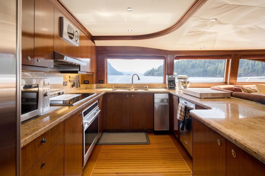 MAIN DECK GALLEY