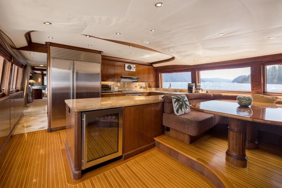 MAIN DECK GALLEY