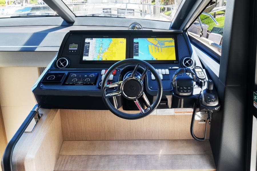 2022 Absolute 48 Coupe