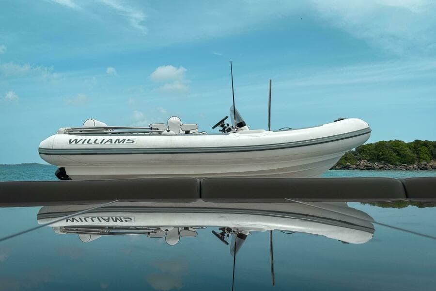 2021 Princess X95