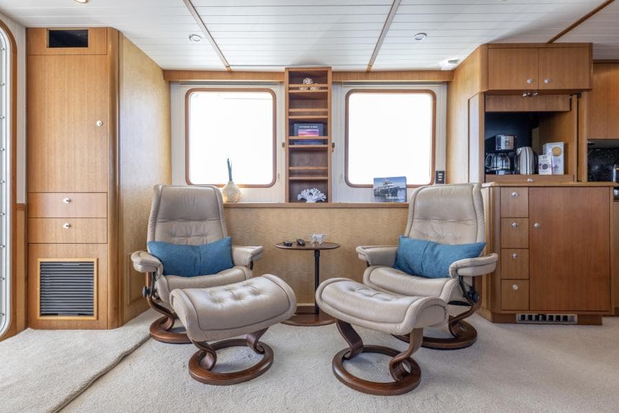 1998 Northern Marine 