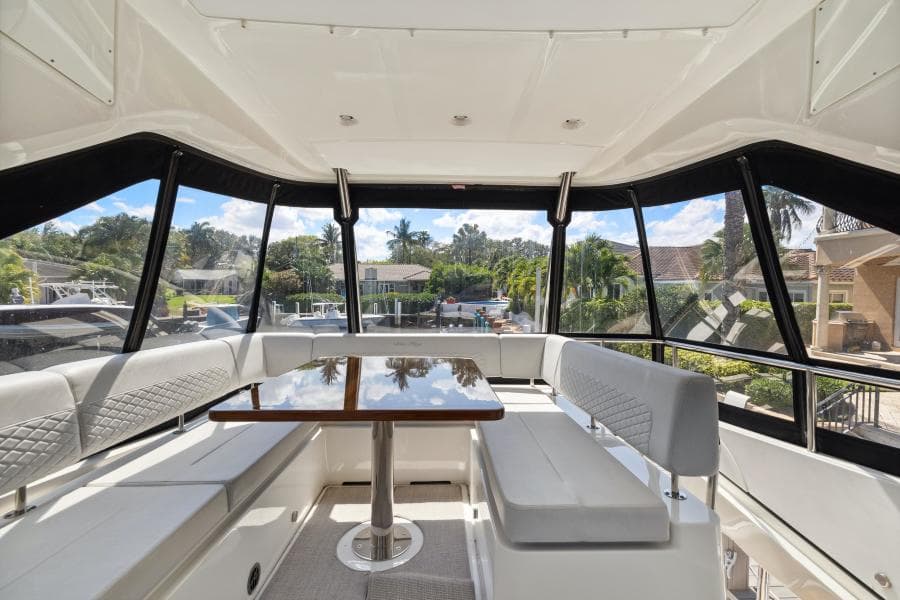 2018 Sea Ray L590 Fly