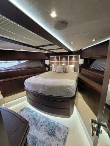 2019 Galeon 640 Fly