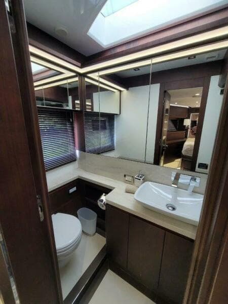 2019 Galeon 640 Fly