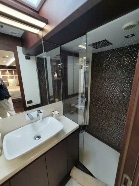 2019 Galeon 640 Fly