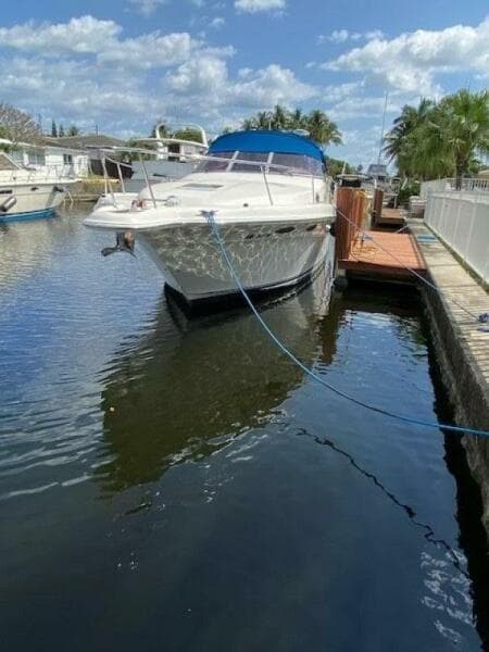 1997 Sea Ray 330 Sundancer
