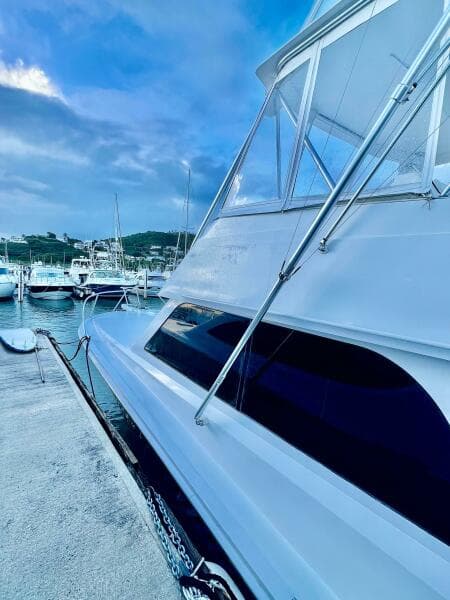 1997 Viking 43 Convertible