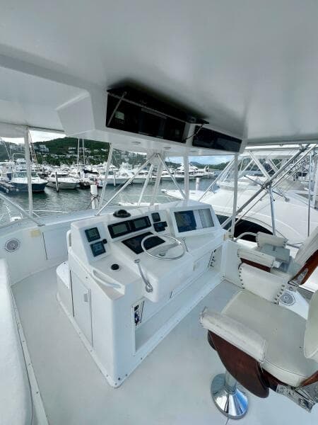 1997 Viking 43 Convertible