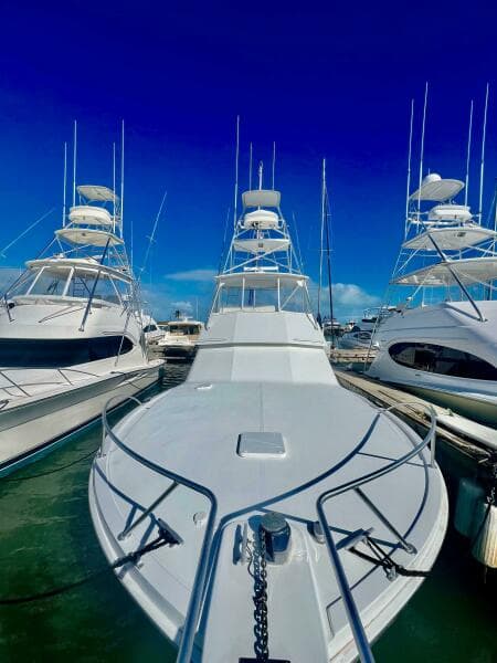 1997 Viking 43 Convertible