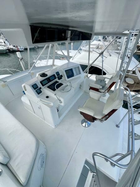 1997 Viking 43 Convertible
