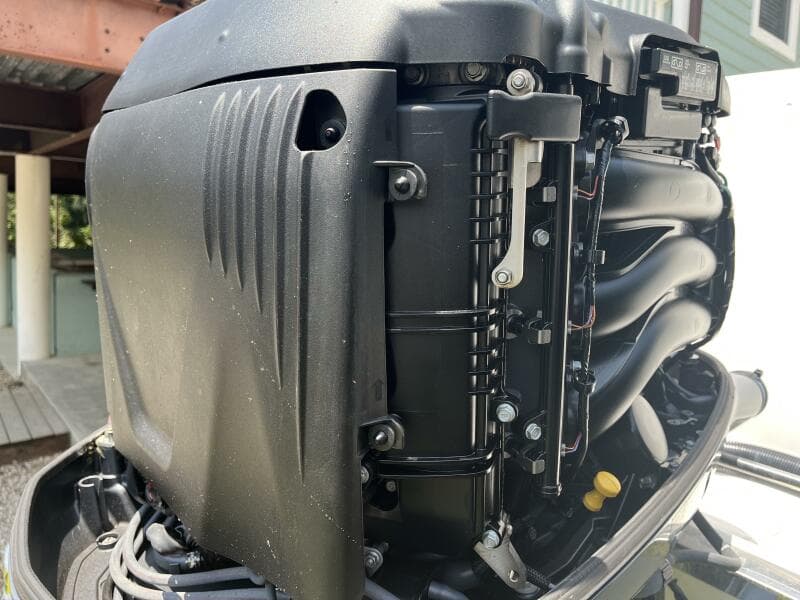 2015 Robalo R305 Walkaround