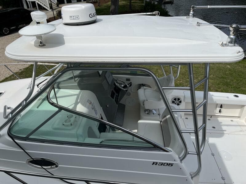 2015 Robalo R305 Walkaround