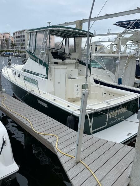 2001 Albin 32 + 2 Command Bridge