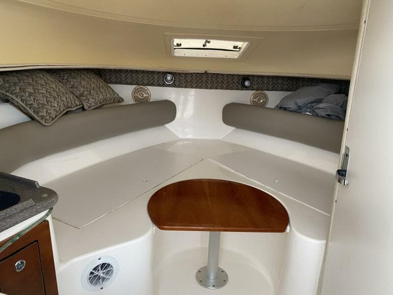 2003 Edgewater 265 Express