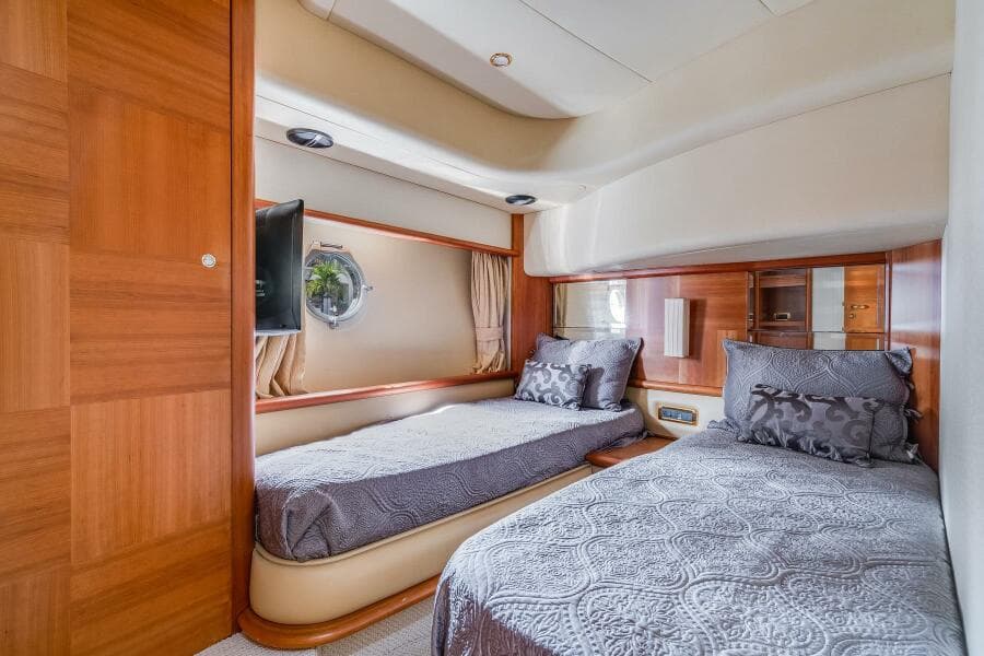 2009 Azimut 62E
