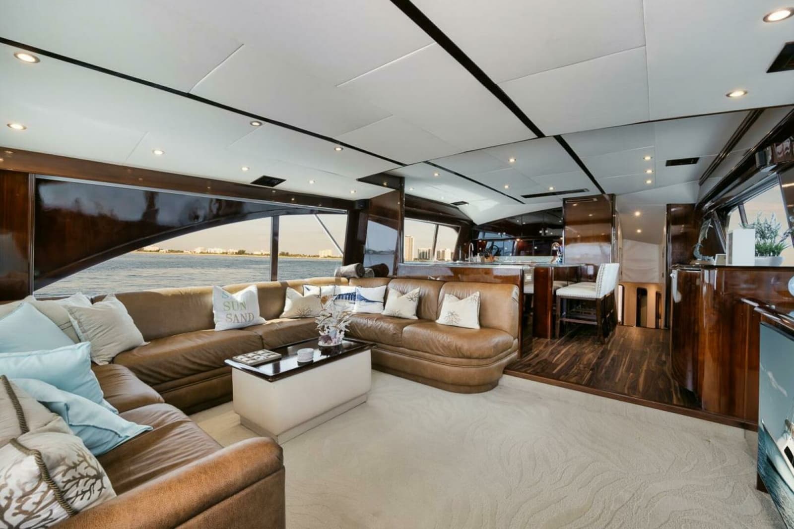 Ocean 73 UNCONQUERED - Salon Seating