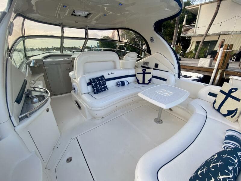 2005 Sea Ray 420 Sundancer