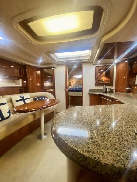 2005 Sea Ray 420 Sundancer