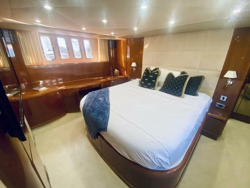 2006 Viking Princess Sport Cruiser