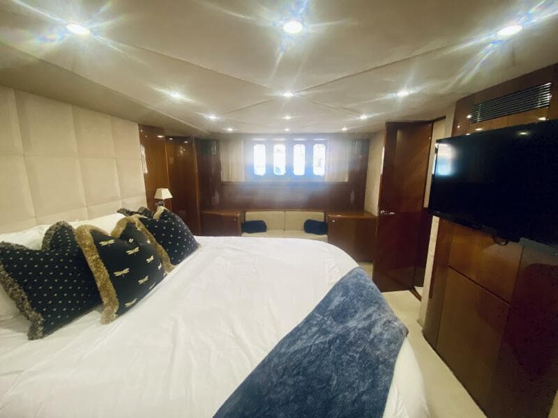 2006 Viking Princess Sport Cruiser
