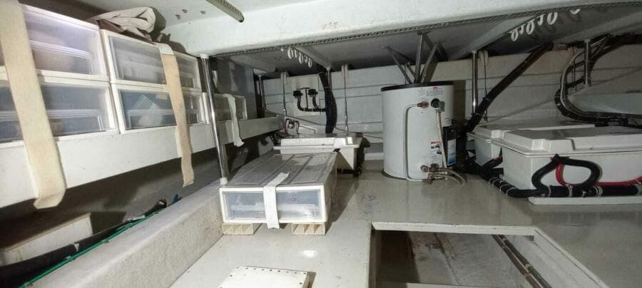 2004 Mikelson 43 Sportfisher