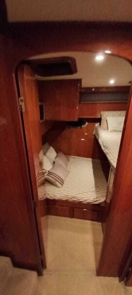 2004 Mikelson 43 Sportfisher