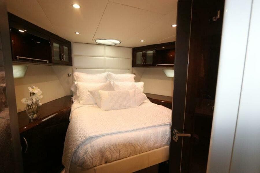 2009 Lazzara Yachts LSX 75