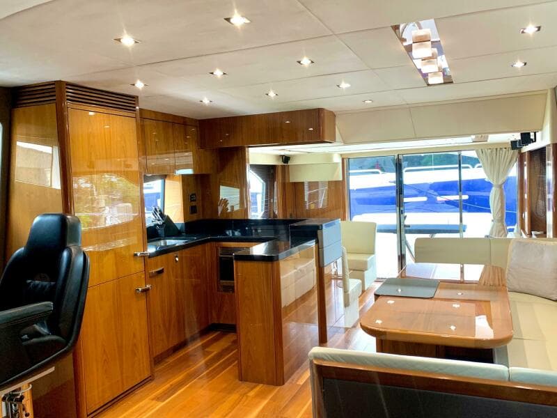 2016 Sunseeker Manhattan 65