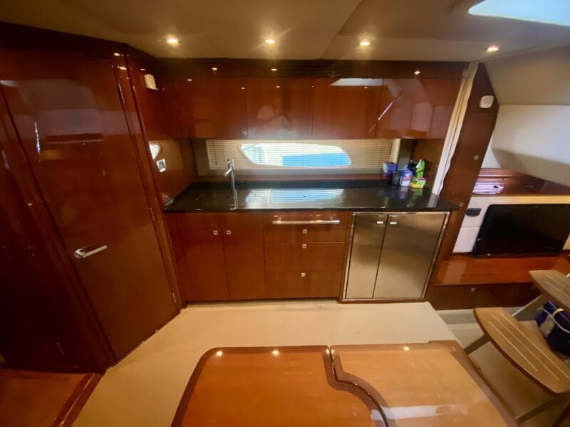 2010 Sea Ray 450 Sundancer