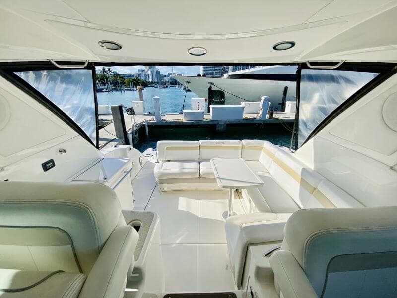 2010 Sea Ray 450 Sundancer