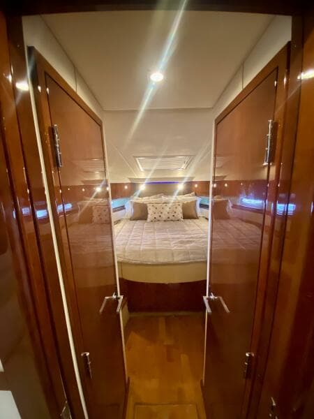 2010 Sea Ray 450 Sundancer