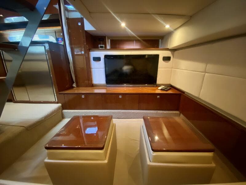 2010 Sea Ray 450 Sundancer