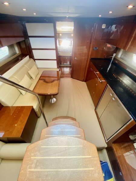 2010 Sea Ray 450 Sundancer