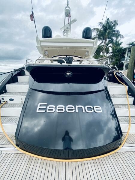 2010 Sunseeker Predator 60