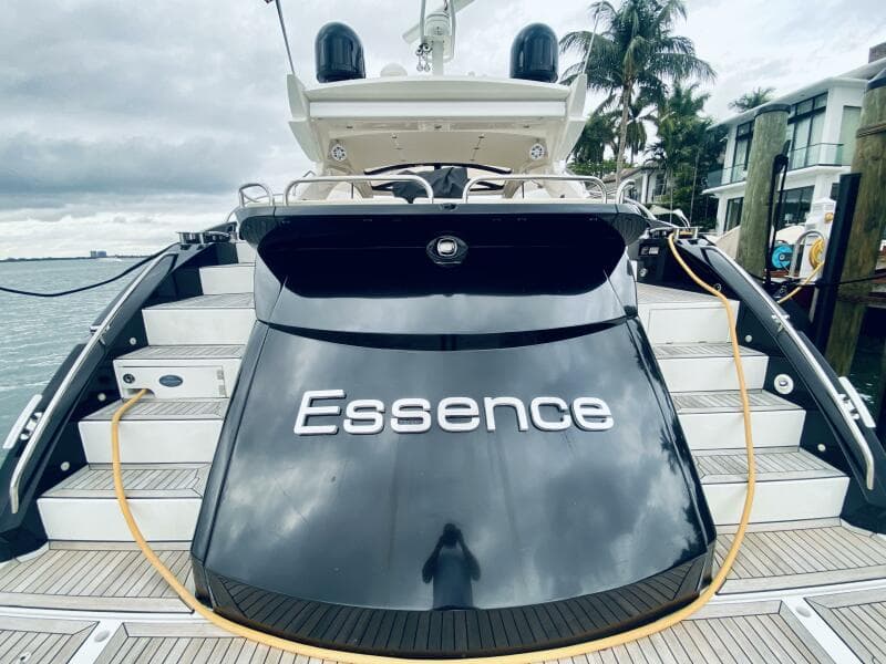 2010 Sunseeker Predator 60
