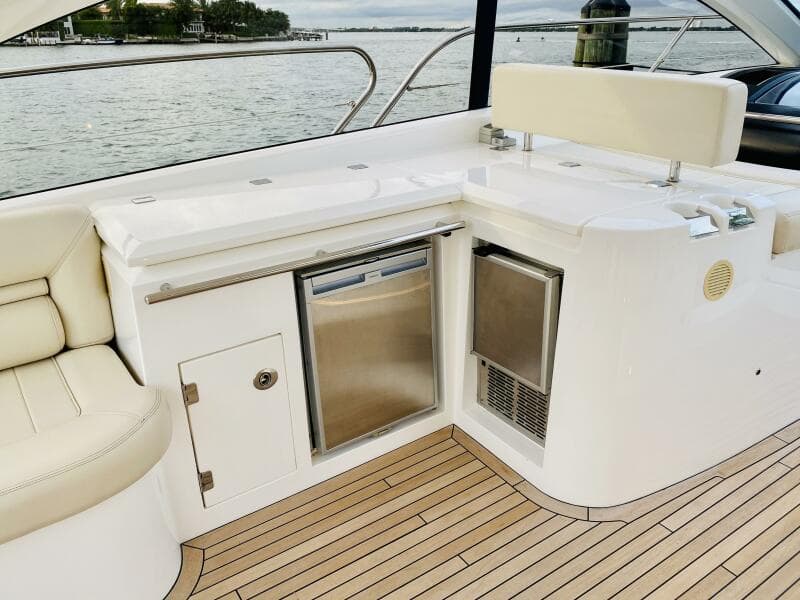 2010 Sunseeker Predator 60