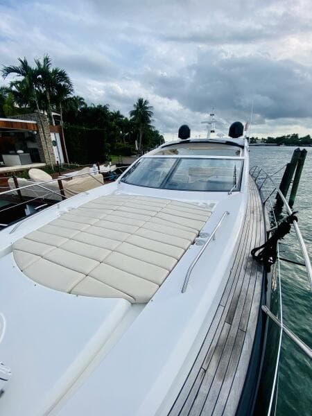 2010 Sunseeker Predator 60