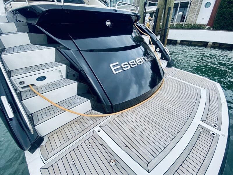 2010 Sunseeker Predator 60